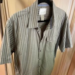 Green Striped 'Horny Toad' Button down, size Large
